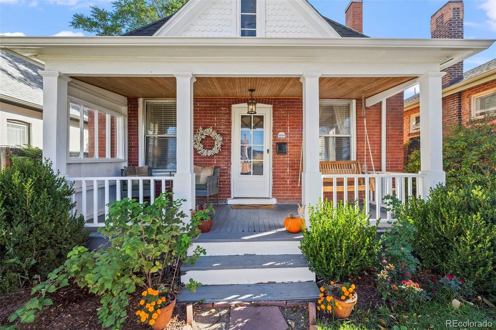 Photo of 1056 S Pennsylvania Street, Denver, CO 80209 (MLS # 4364856)