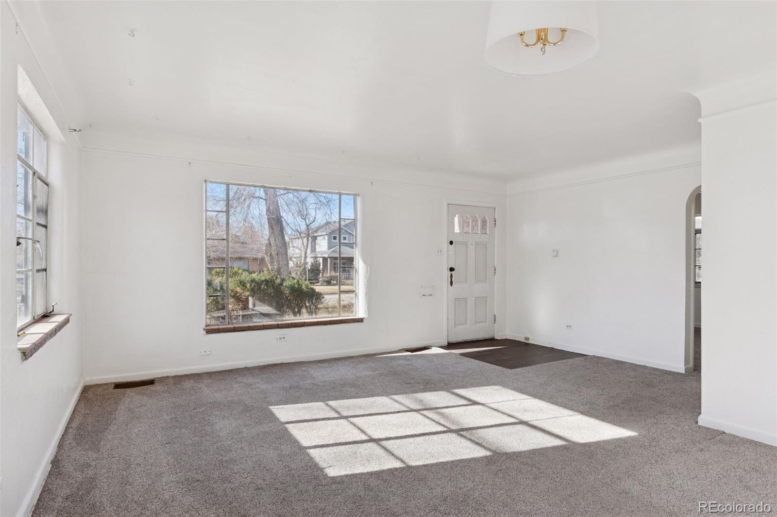 1696 S Downing Street