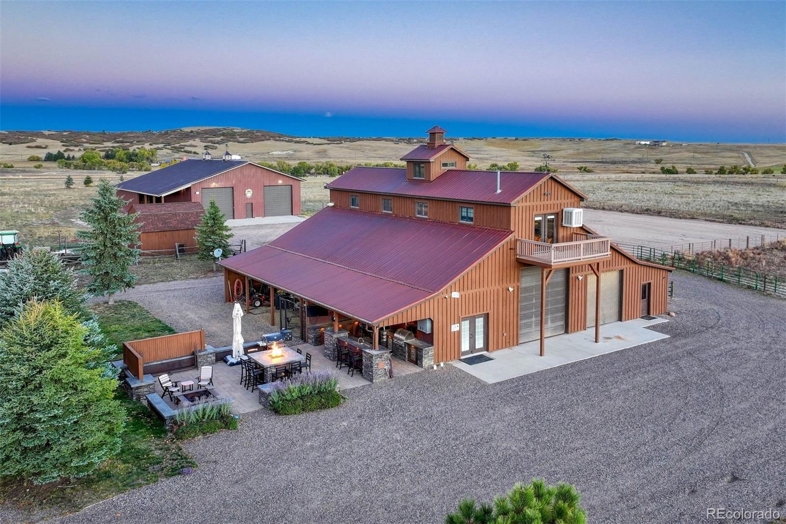 9565 Oak Springs Trail