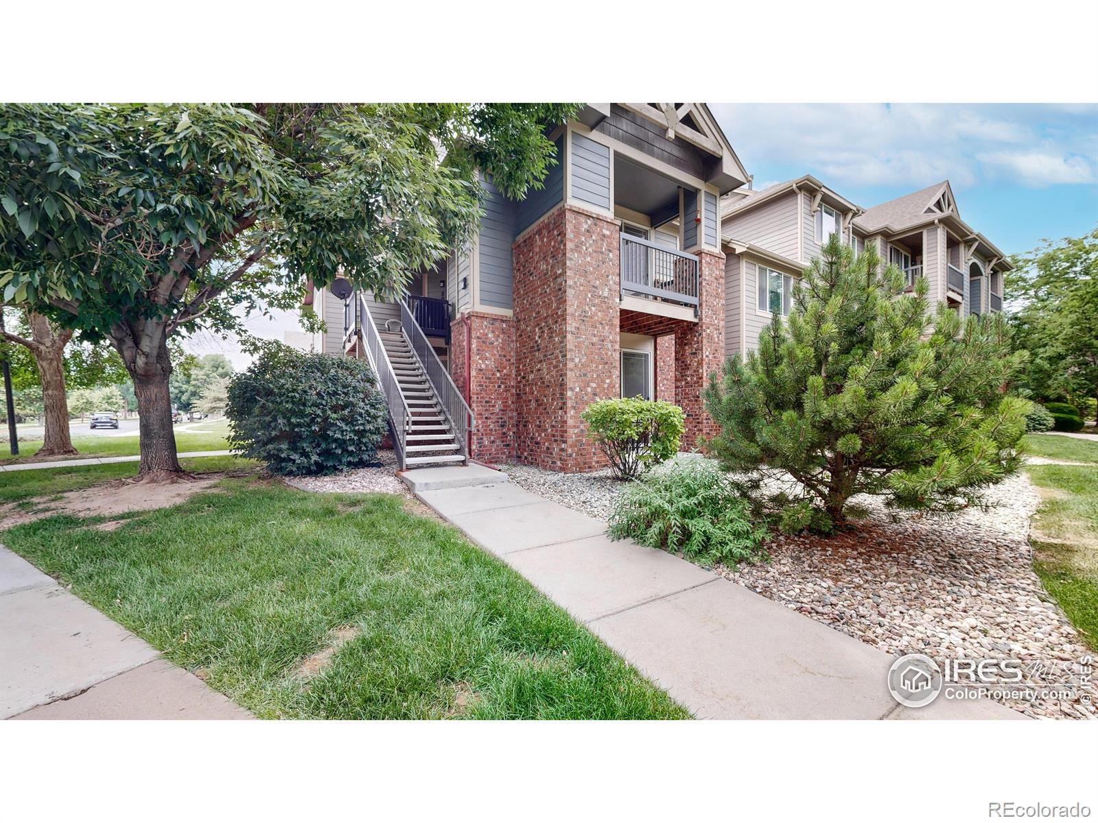2450 Windrow Drive E104