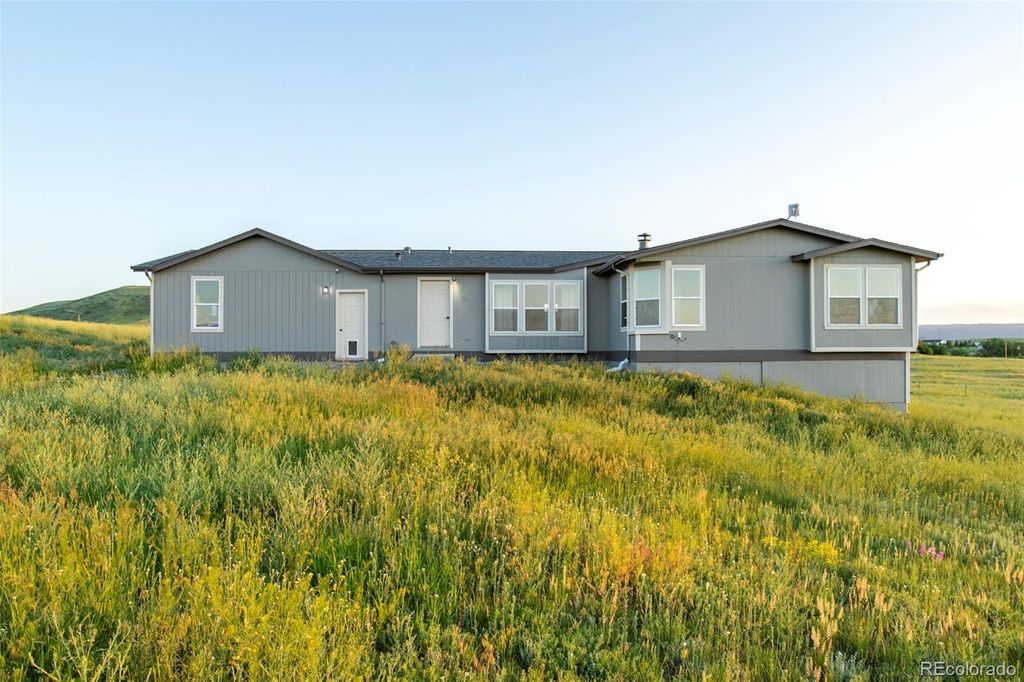 Photo of 11100 Haskel Creek Road, Larkspur, CO 80118 (MLS # 9889555)