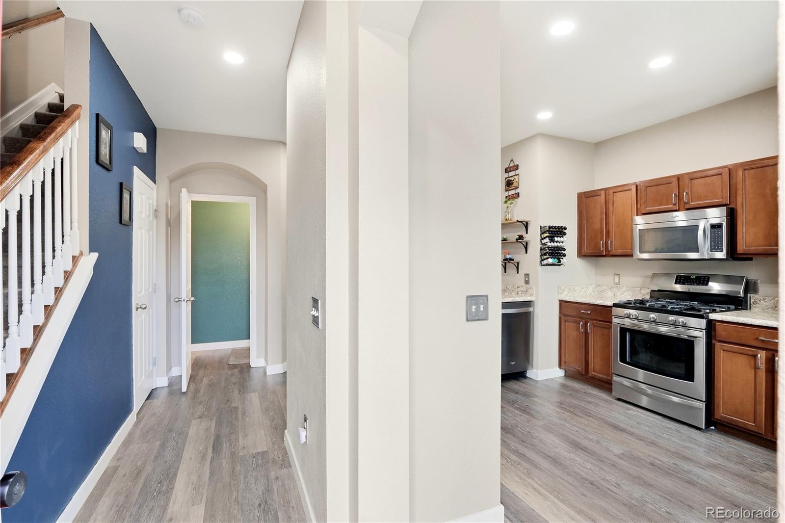 12761 Ivanhoe Street