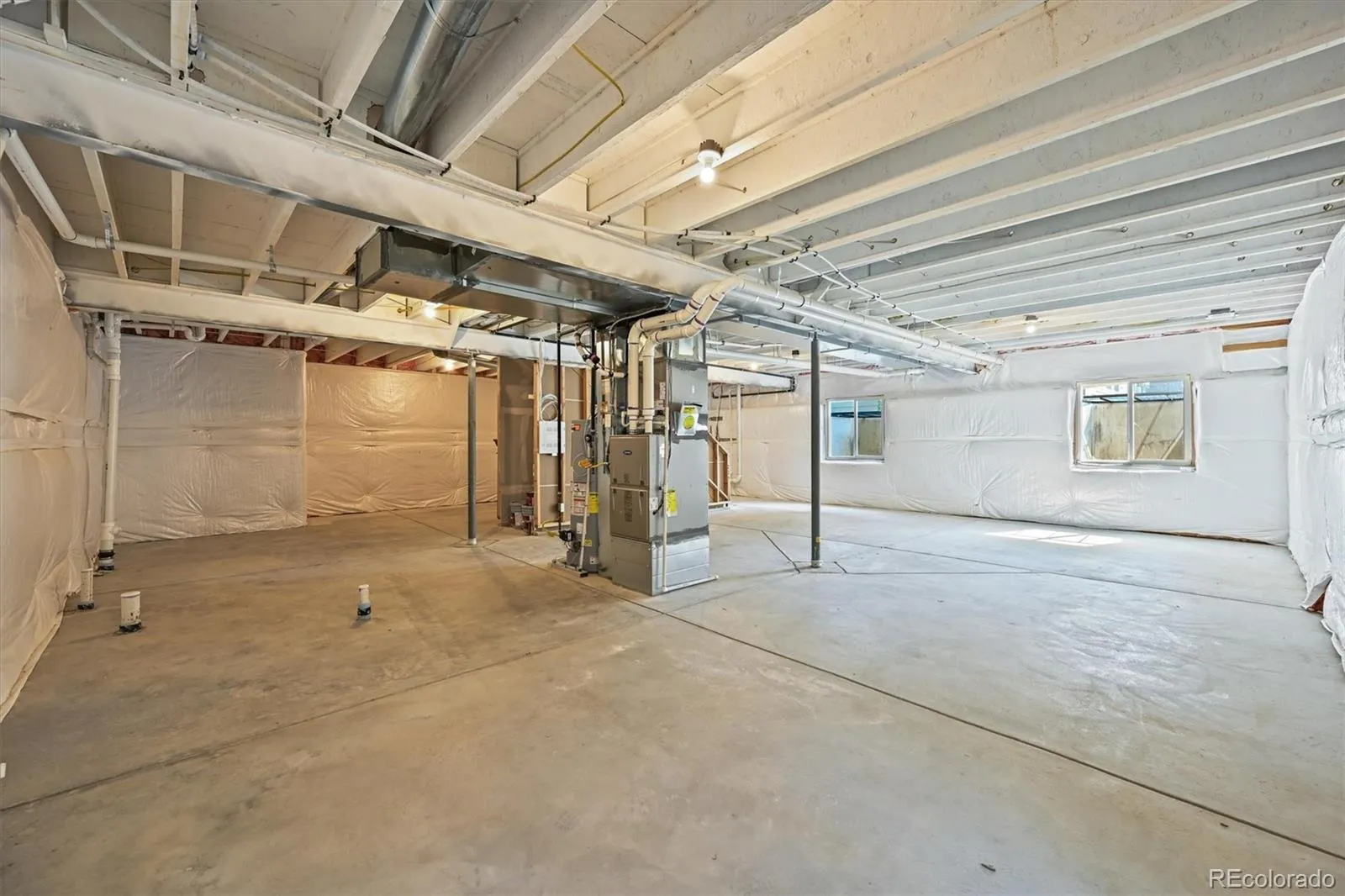 Arvada, Colorado 80007, United States, 3 Bedrooms Bedrooms, ,3 BathroomsBathrooms,Residential,Active,184674