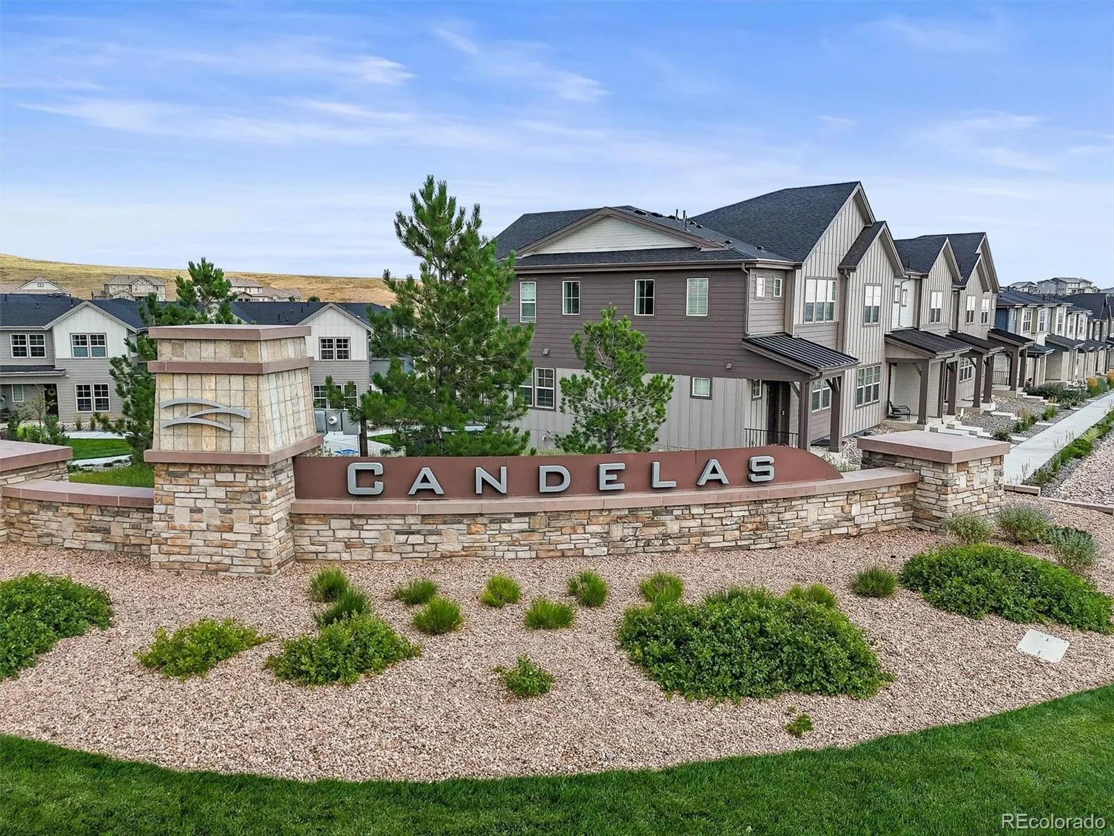 Arvada, Colorado 80007, United States, 3 Bedrooms Bedrooms, ,3 BathroomsBathrooms,Residential,Active,184674