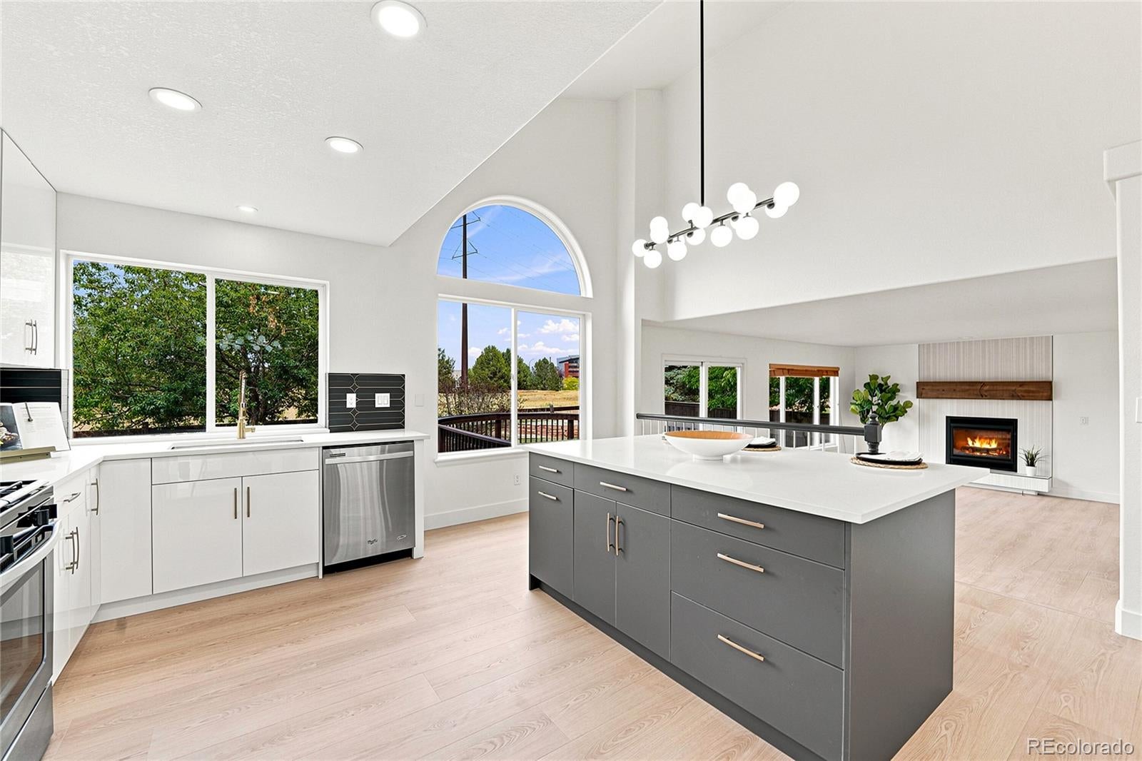 9130 Anasazi Indian Trail