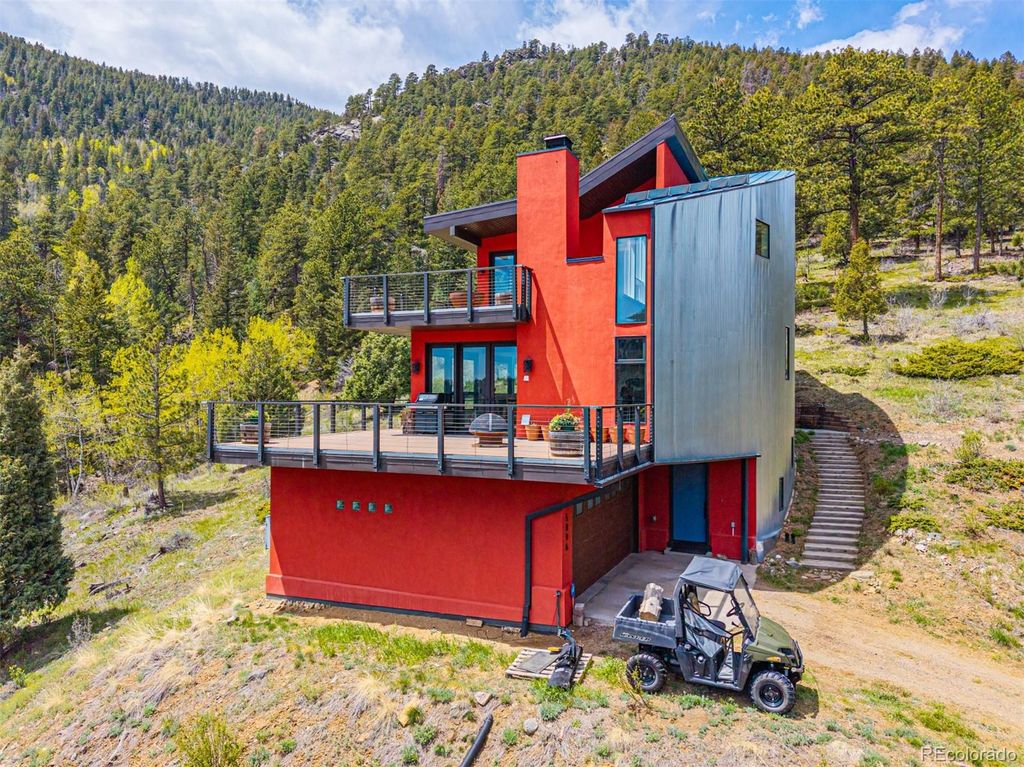 Photo of 5896 Peregrine Trail, Golden, CO 80403 (MLS # 4322997)