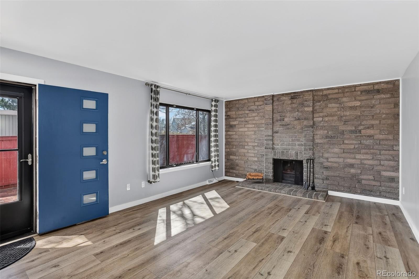 1253 S Yosemite Way 96