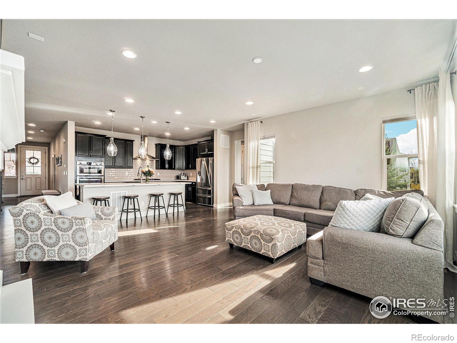 2579 Cub Lake Court