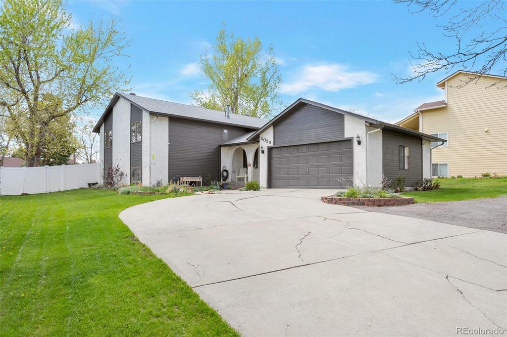 Photo of 2055 Quail Drive, Lakewood, CO 80215 (MLS # 2791620)