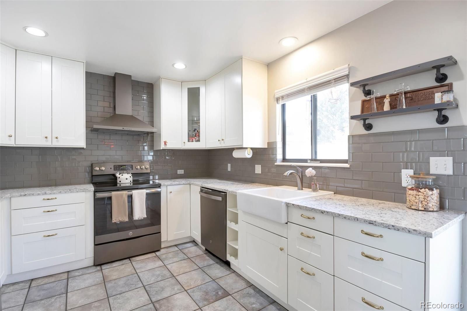 2055 Quail Drive