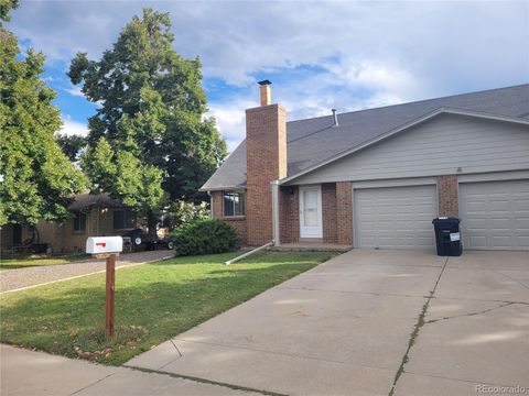 9740 W Jewell Place, Lakewood, CO 80227 - #: 8834495