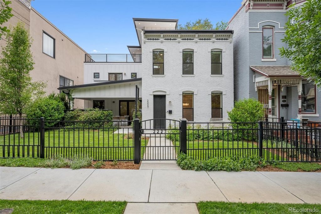 Photo of 2227 N Clarkson Street, Denver, CO 80205 (MLS # 3241751)