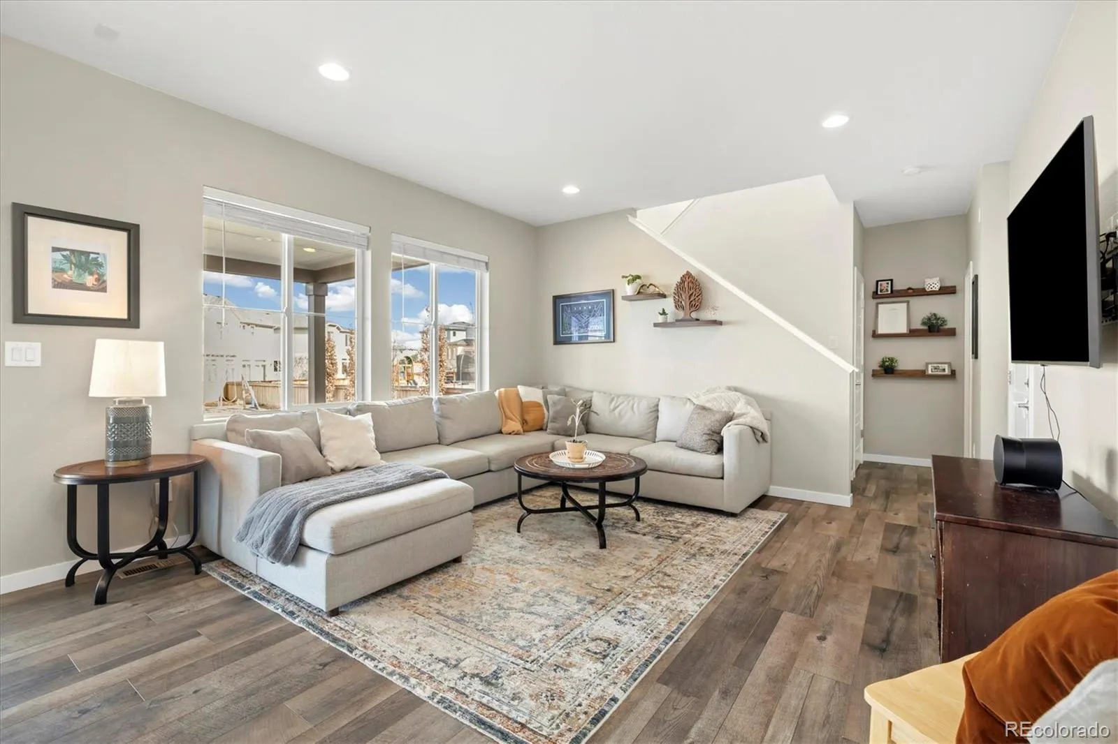 Commerce City, Colorado 80022, United States, 3 Bedrooms Bedrooms, ,4 BathroomsBathrooms,Residential,Active,98956