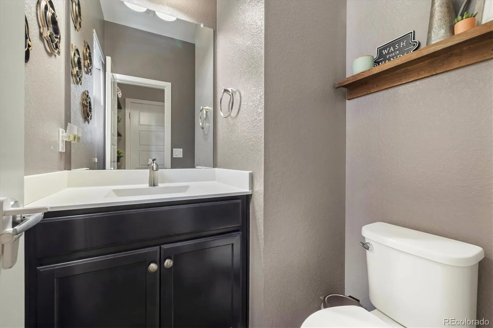 Commerce City, Colorado 80022, United States, 3 Bedrooms Bedrooms, ,4 BathroomsBathrooms,Residential,Active,98956