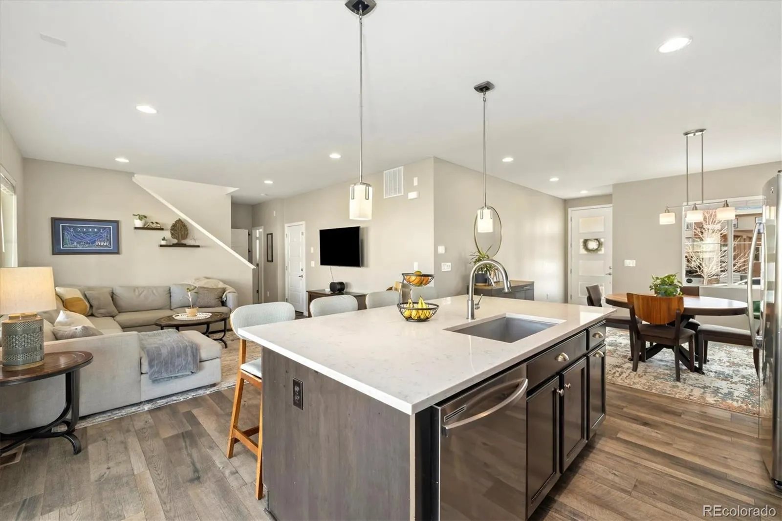 Commerce City, Colorado 80022, United States, 3 Bedrooms Bedrooms, ,4 BathroomsBathrooms,Residential,Active,98956