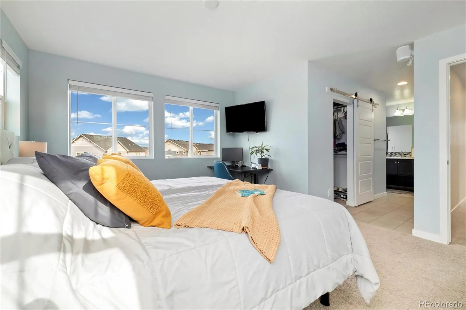 Commerce City, Colorado 80022, United States, 3 Bedrooms Bedrooms, ,4 BathroomsBathrooms,Residential,Active,98956