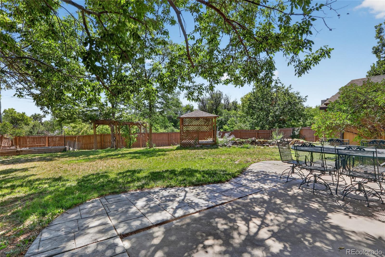 12421 W 9th Place