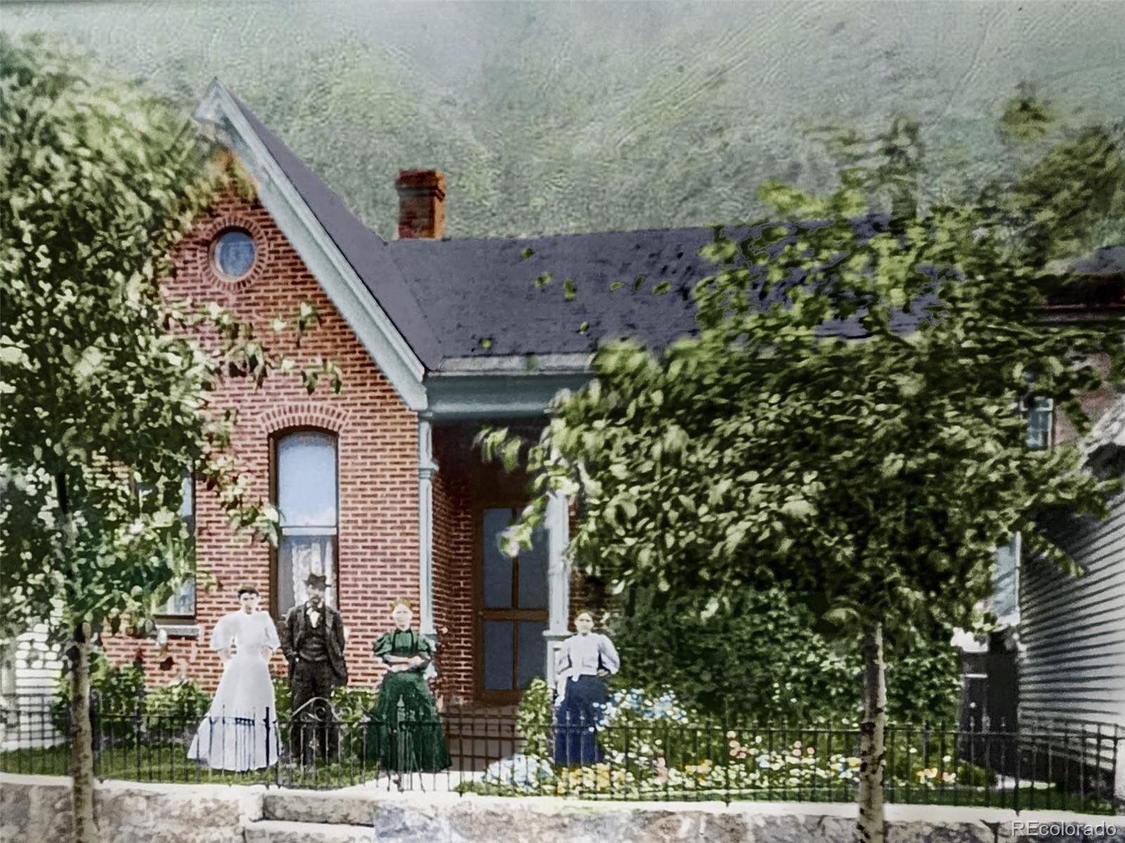 808 Rose Street