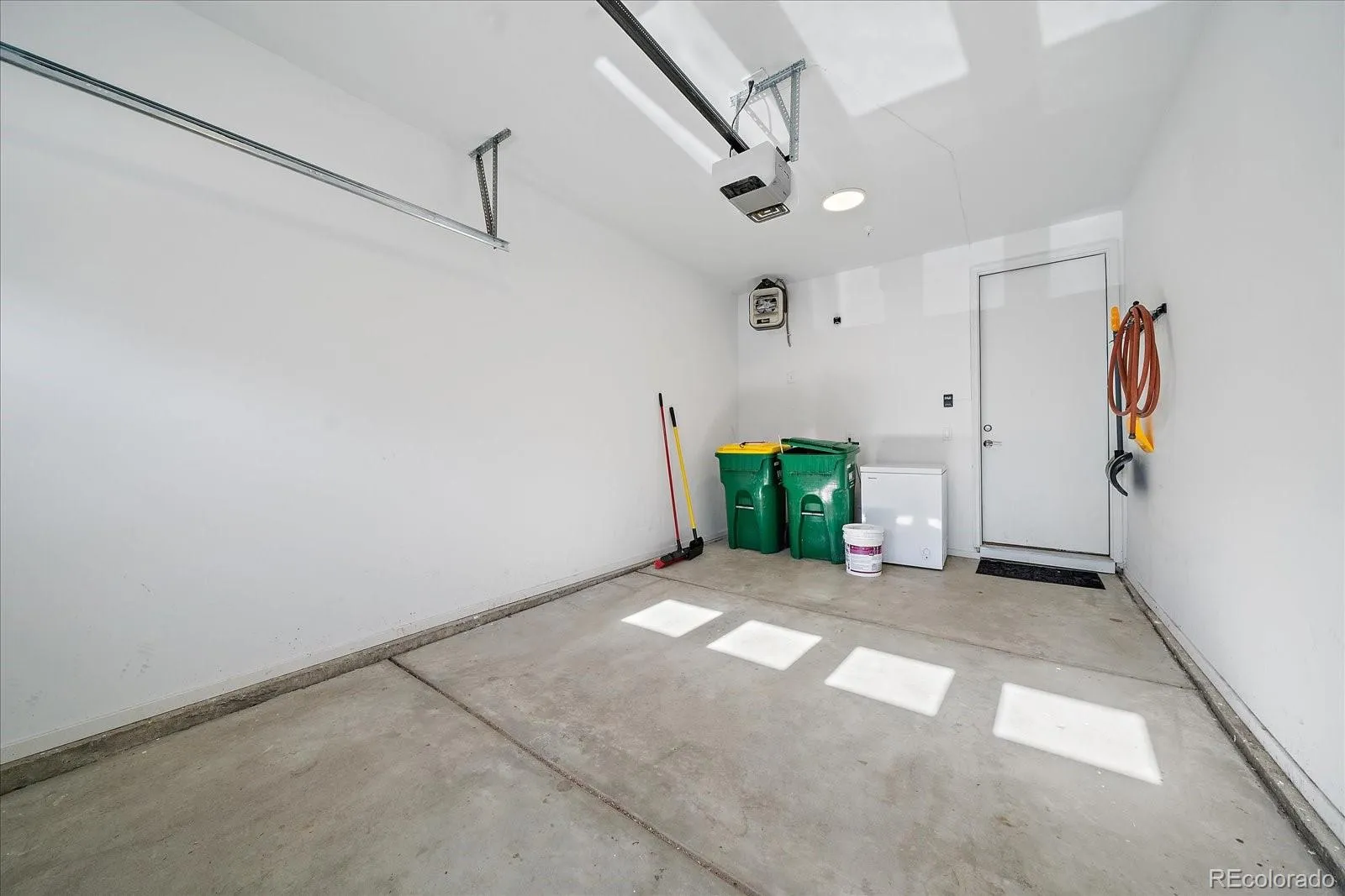 Evergreen, Colorado 80439, United States, 3 Bedrooms Bedrooms, ,3 BathroomsBathrooms,Residential,Active,249359