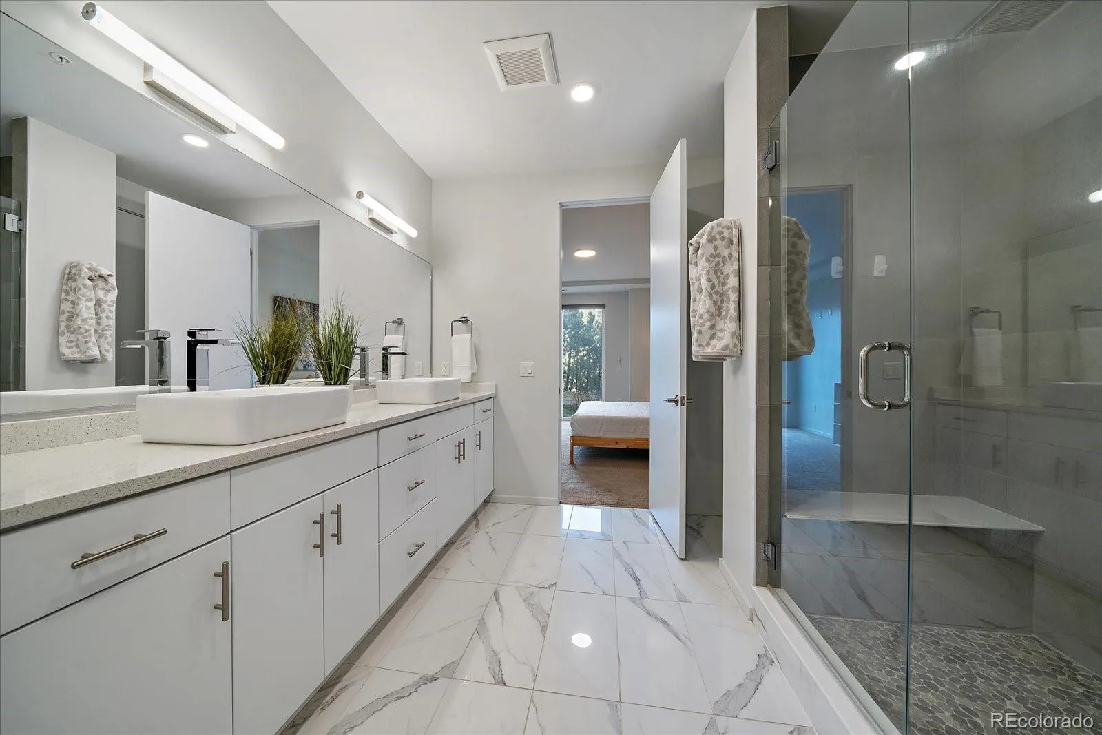 Evergreen, Colorado 80439, United States, 3 Bedrooms Bedrooms, ,3 BathroomsBathrooms,Residential,Active,249359