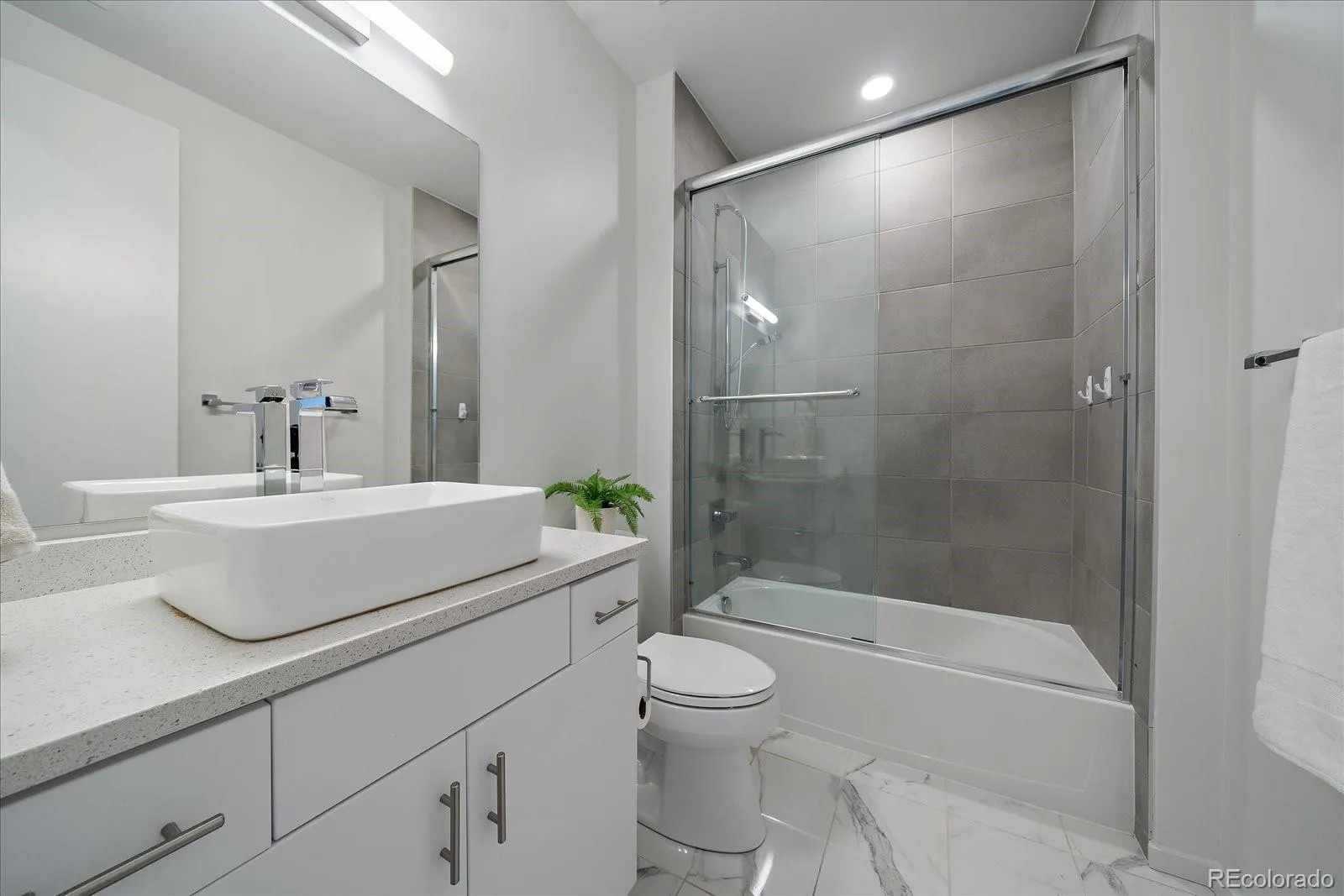 Evergreen, Colorado 80439, United States, 3 Bedrooms Bedrooms, ,3 BathroomsBathrooms,Residential,Active,249359