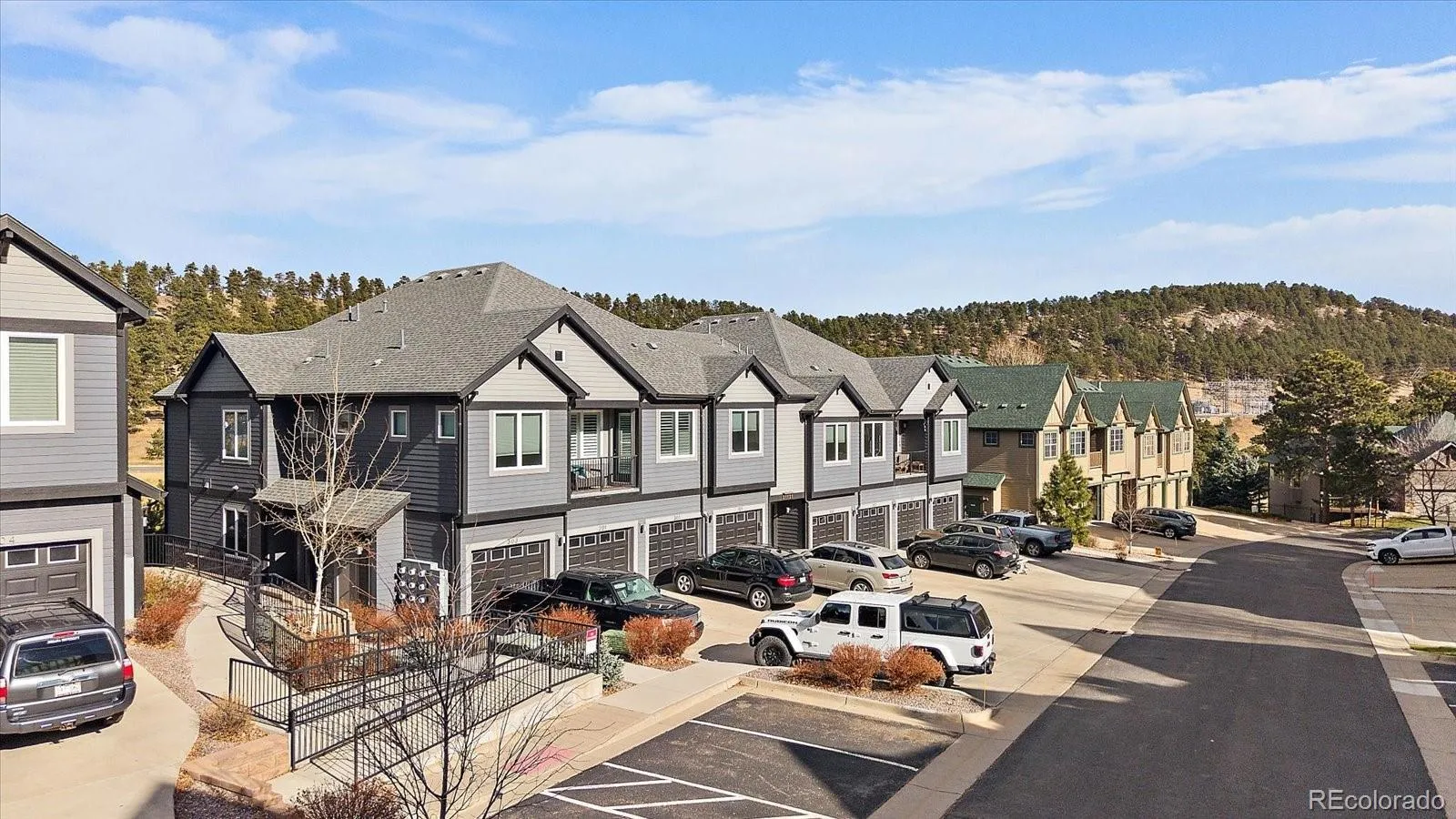 Evergreen, Colorado 80439, United States, 3 Bedrooms Bedrooms, ,3 BathroomsBathrooms,Residential,Active,249359