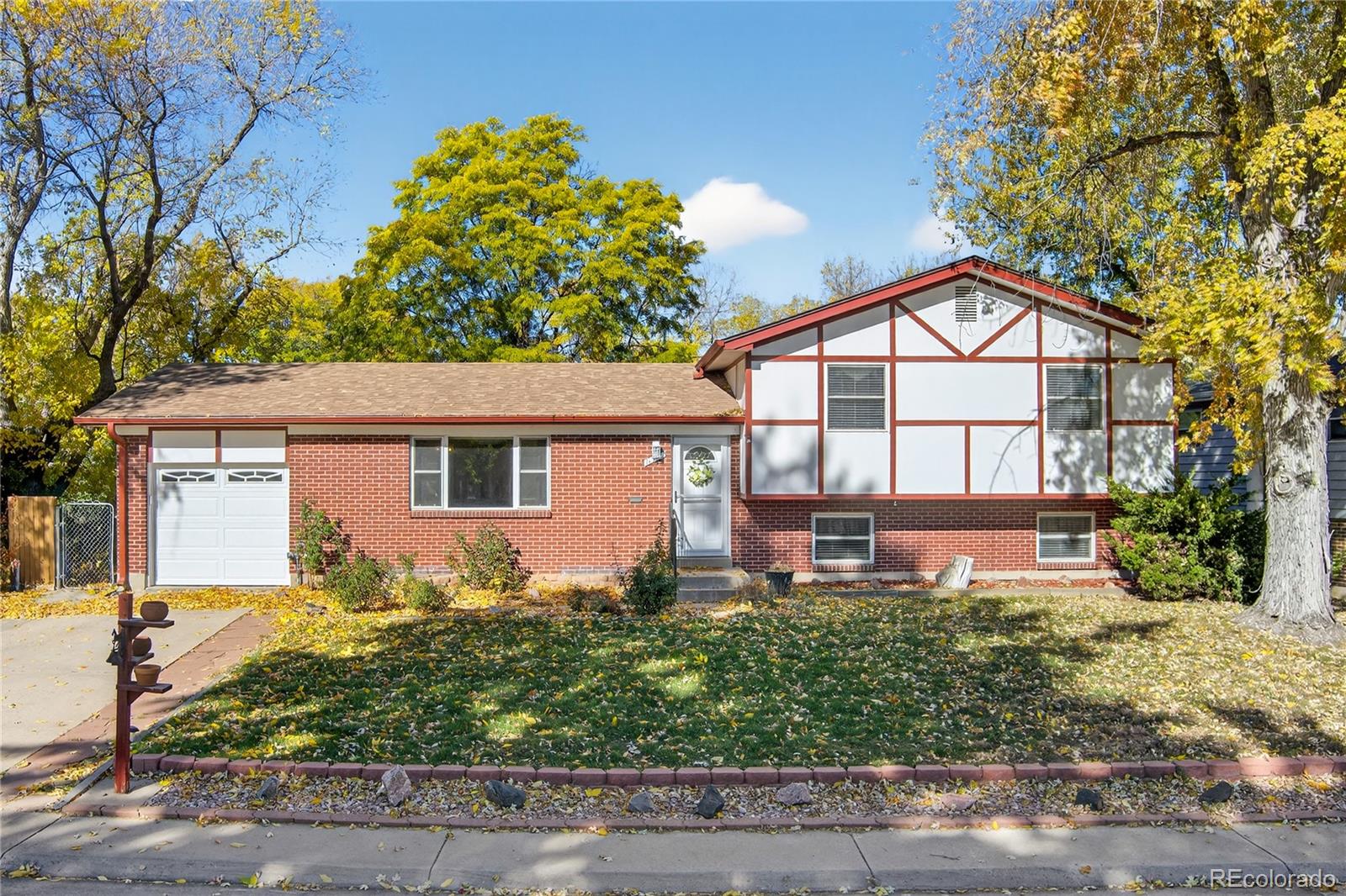 11913 Quam Drive