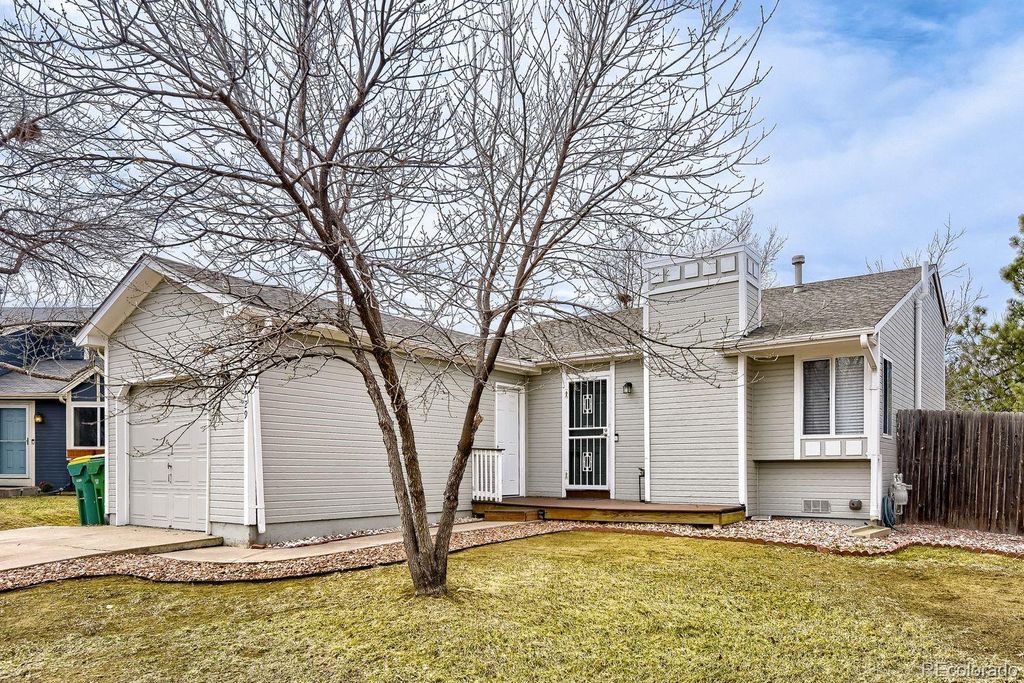 Photo of 19729 E Wagontrail Drive, Centennial, CO 80015 (MLS # 1805599)