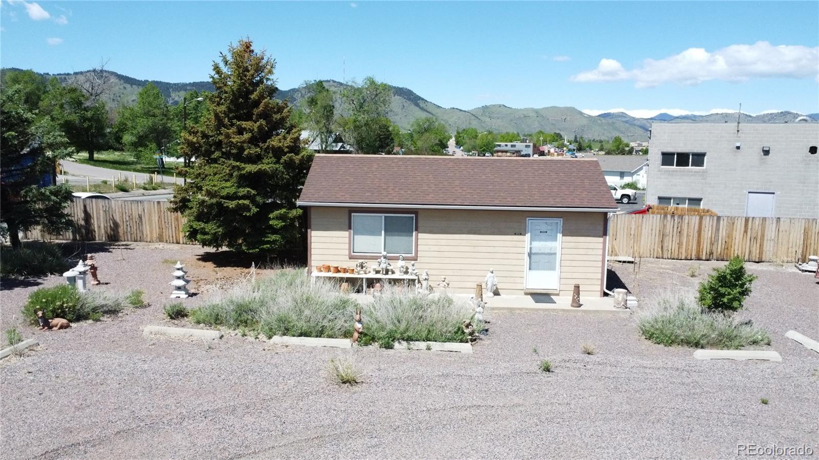 16601 S Golden Road