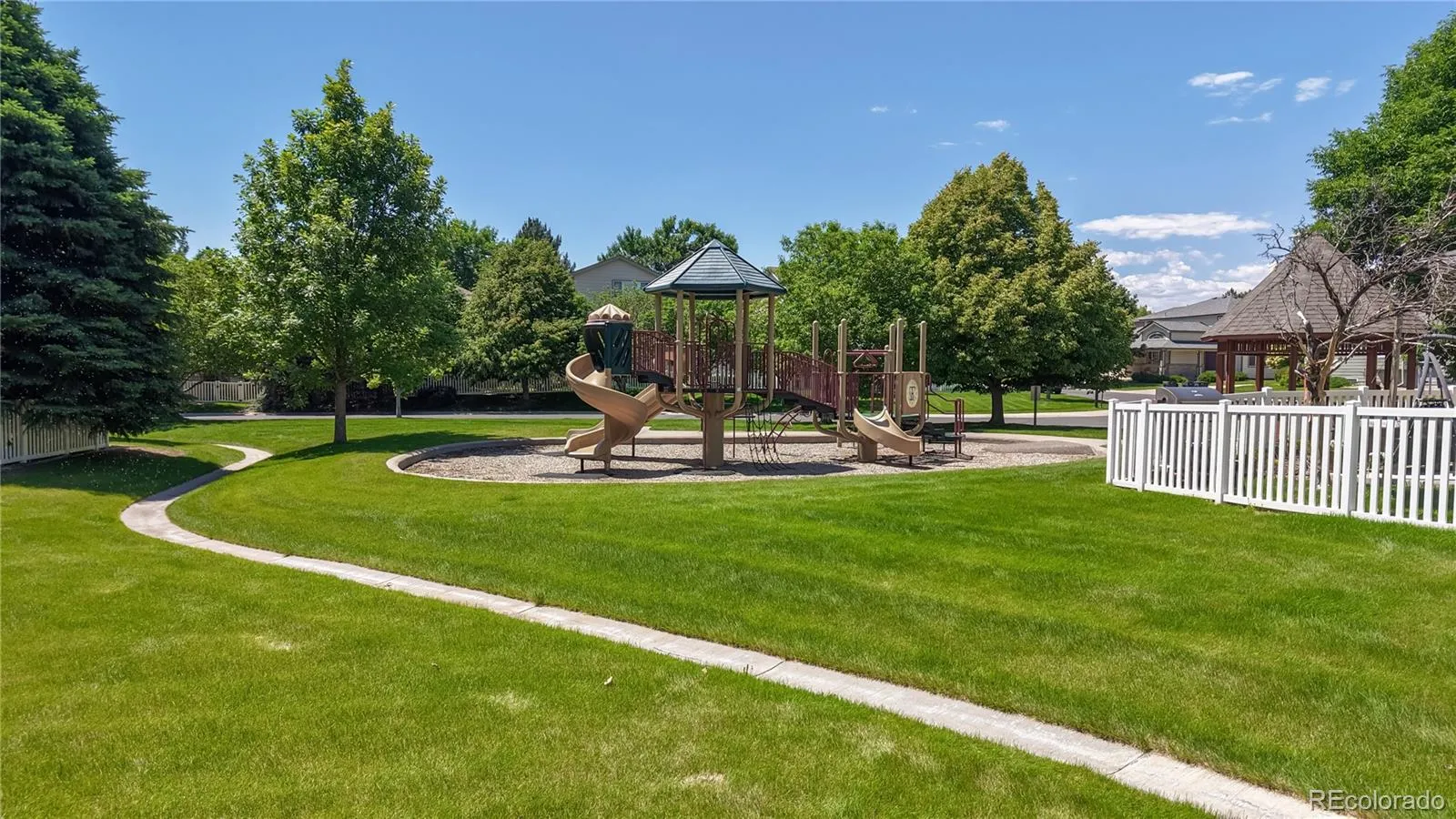 Thornton, Colorado 80233, United States, 3 Bedrooms Bedrooms, ,3 BathroomsBathrooms,Residential,Active,158476