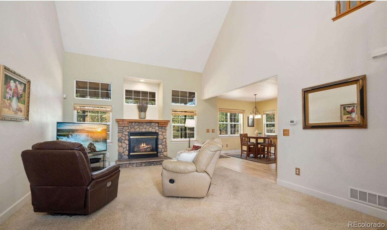 3244 Huckleberry Way