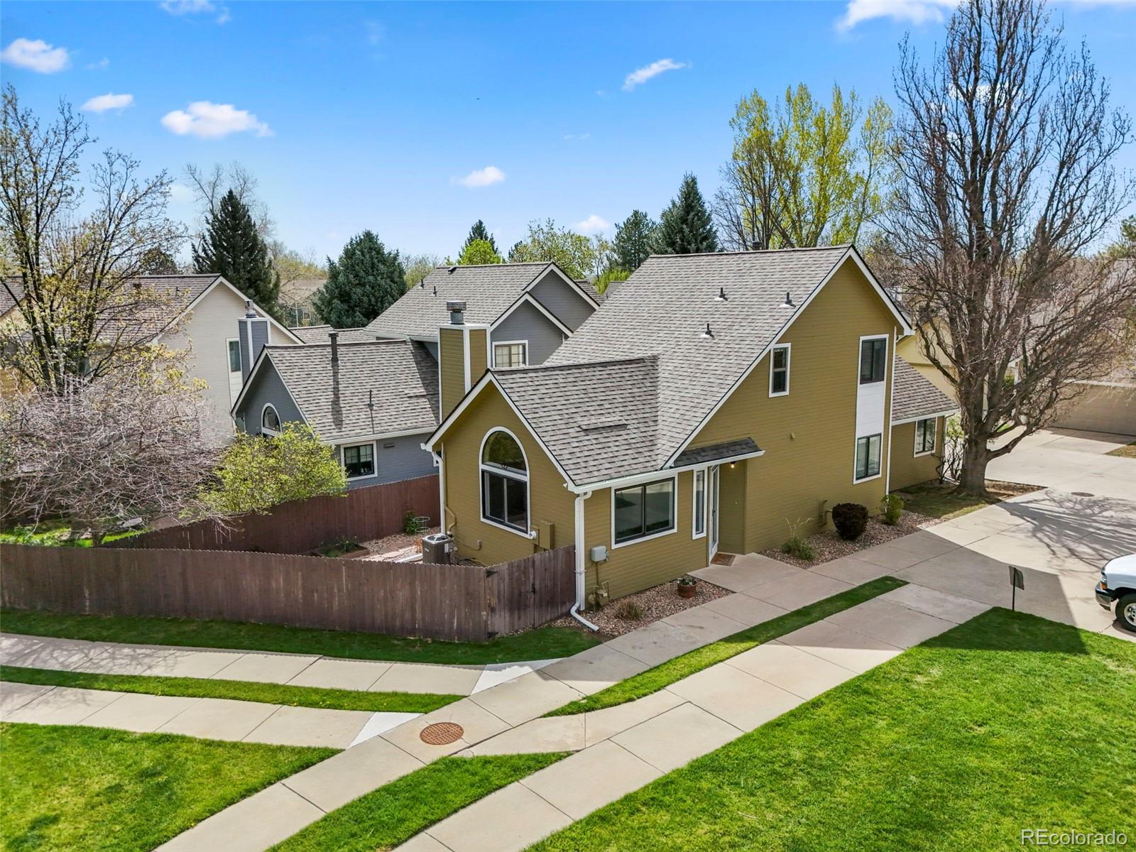 4829 Baldwin Place
