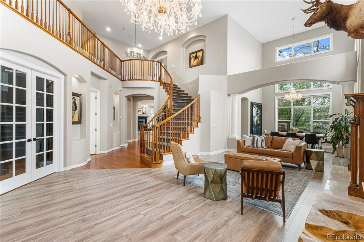 10069 Longview Drive