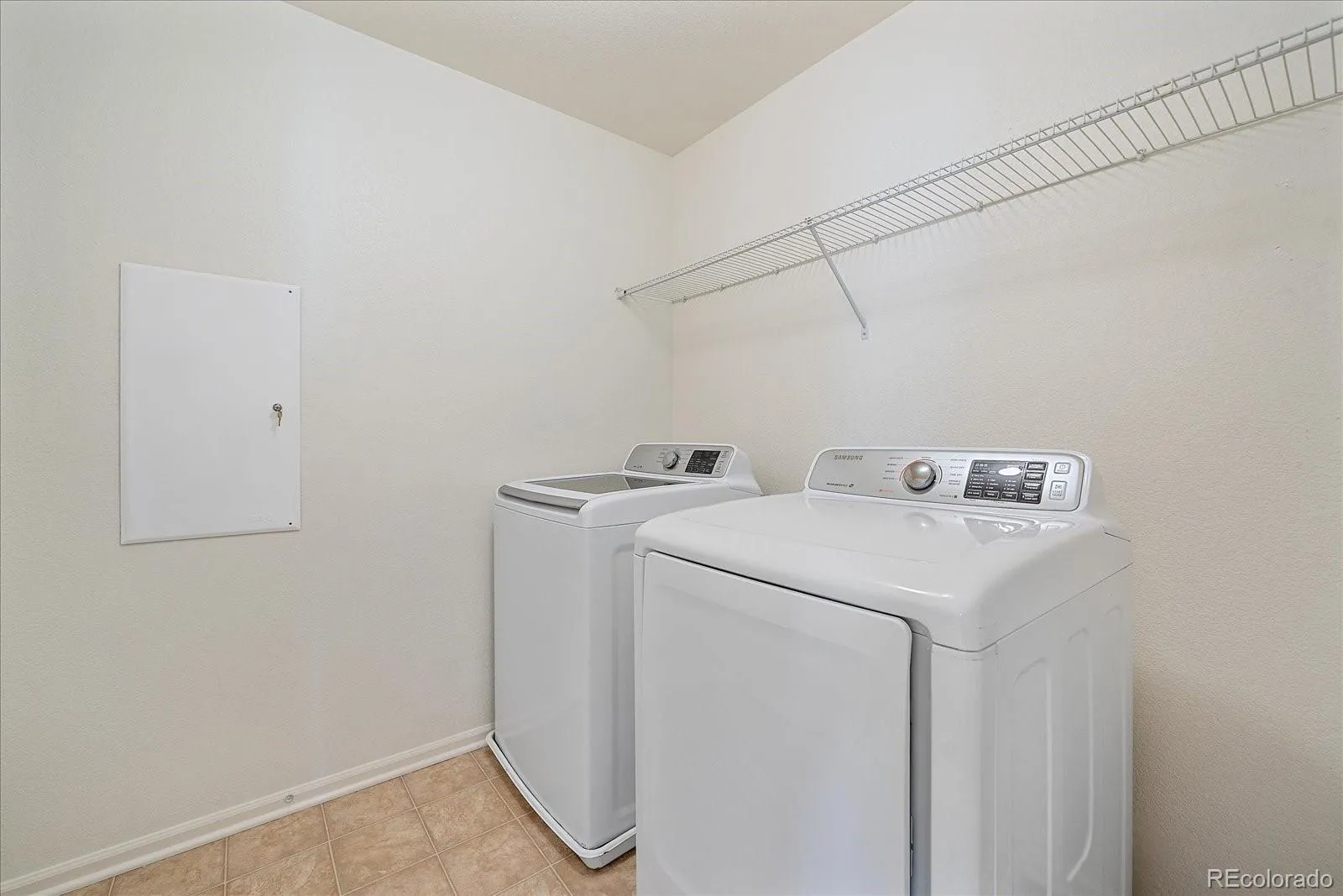 Denver, Colorado 80238, United States, 3 Bedrooms Bedrooms, ,3 BathroomsBathrooms,Residential,Active,84354