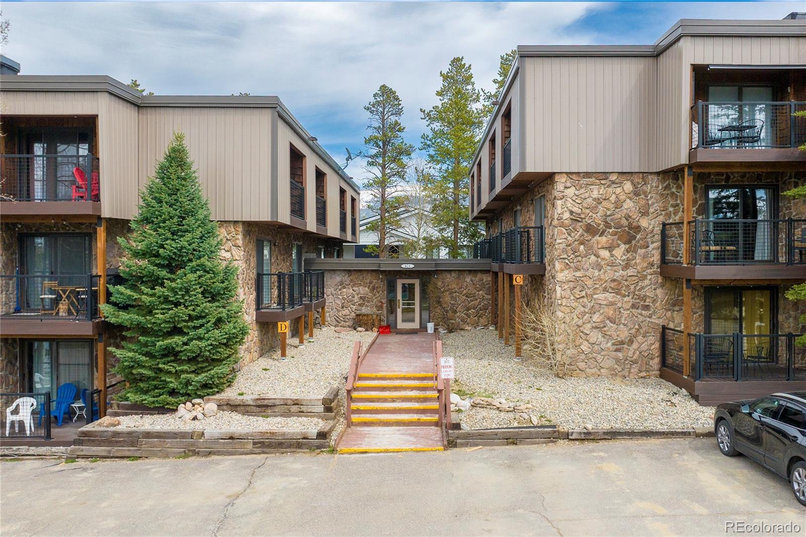 80 County Road 8500 C201