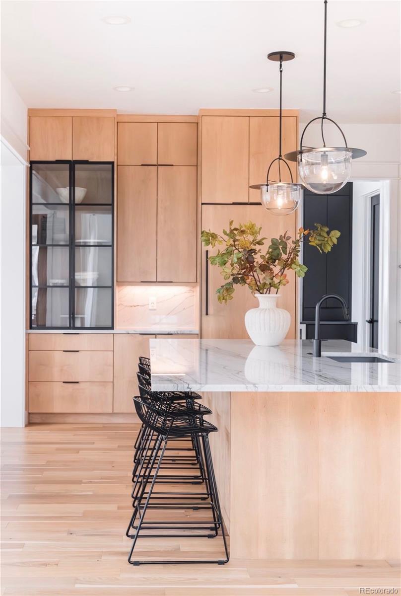 1858 Chestnut Avenue