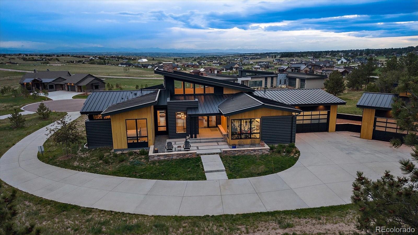 2380 Fox View Trail