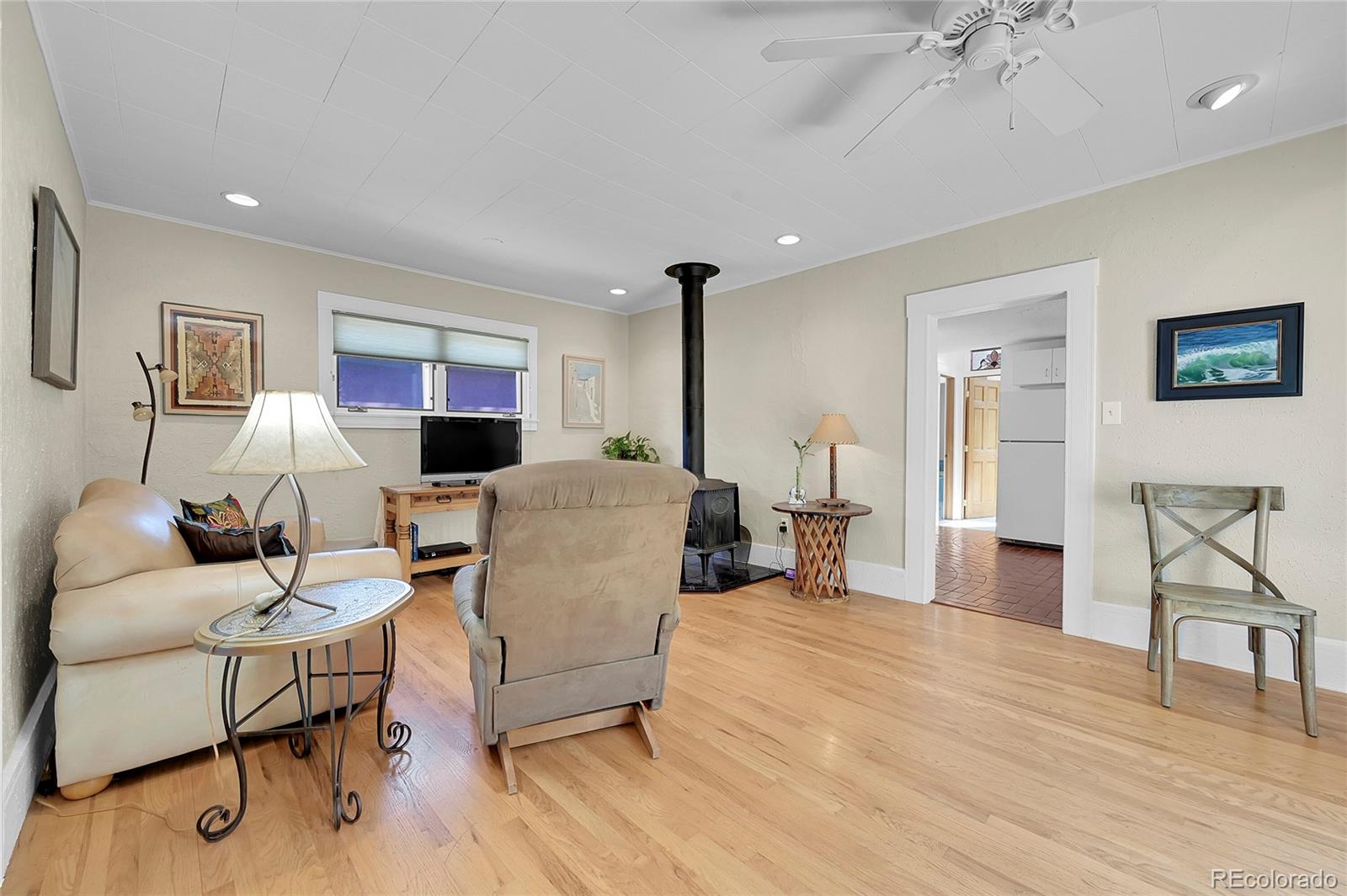 141 3rd Avenue