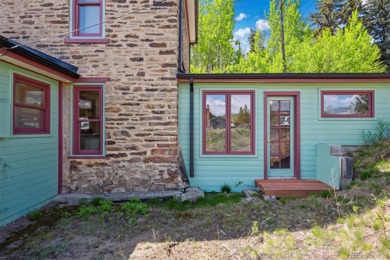 225 Hooper Street