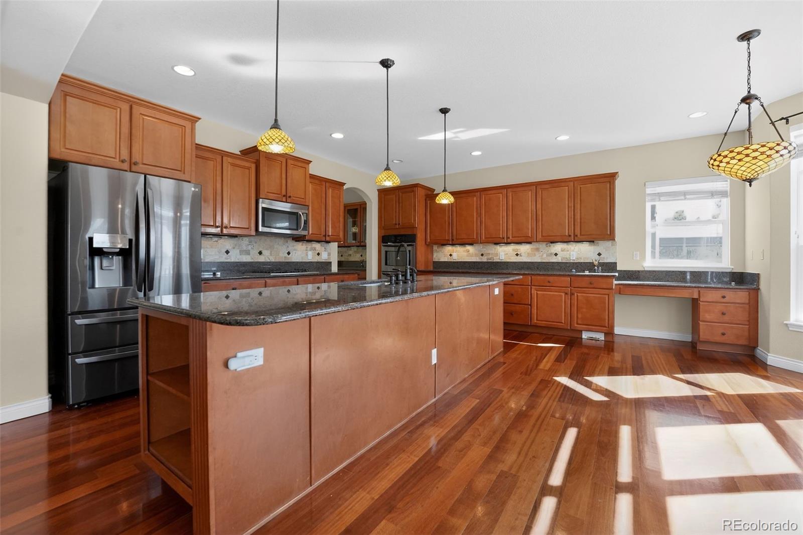 15258 W 75th Place