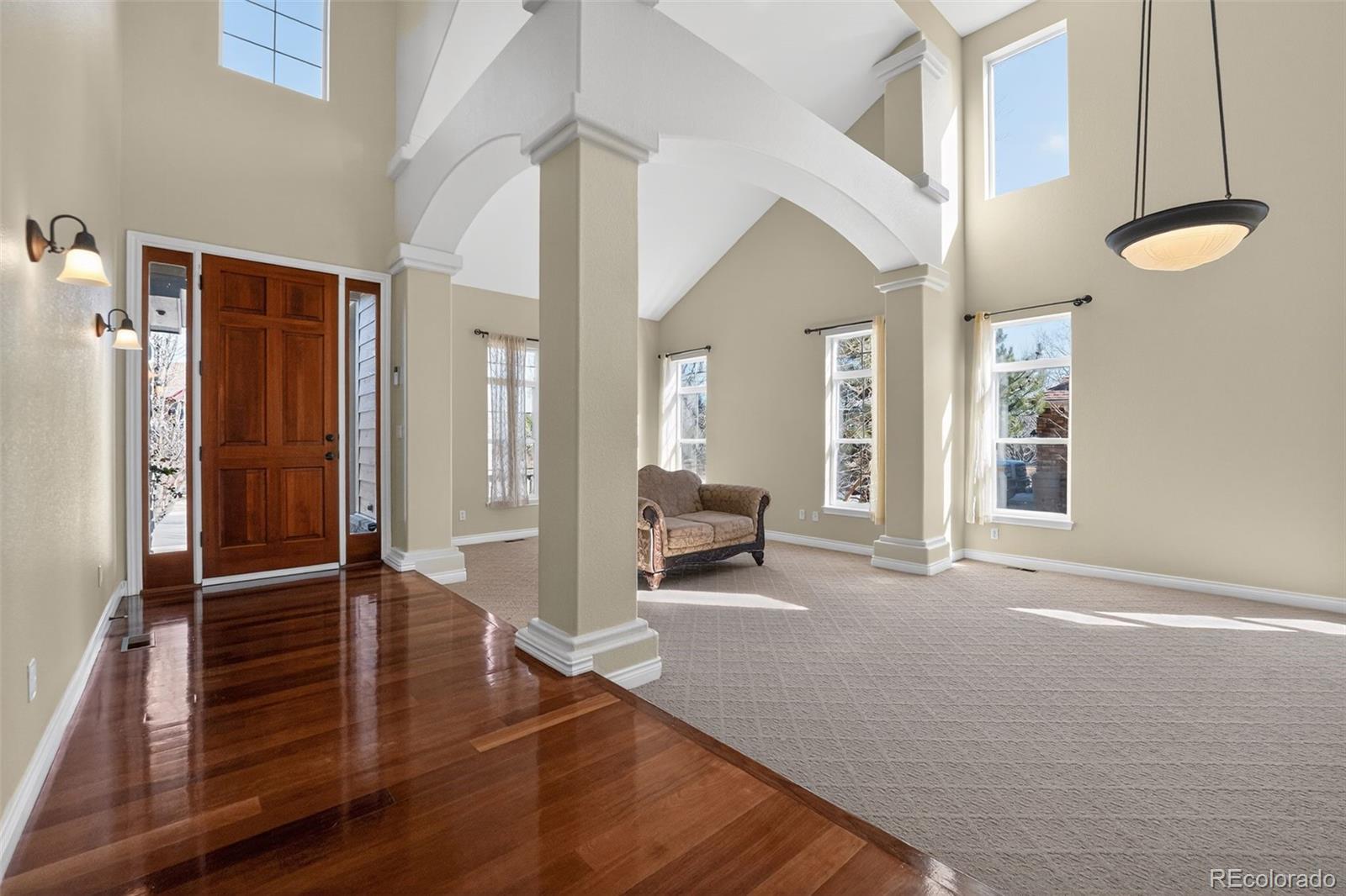 15258 W 75th Place