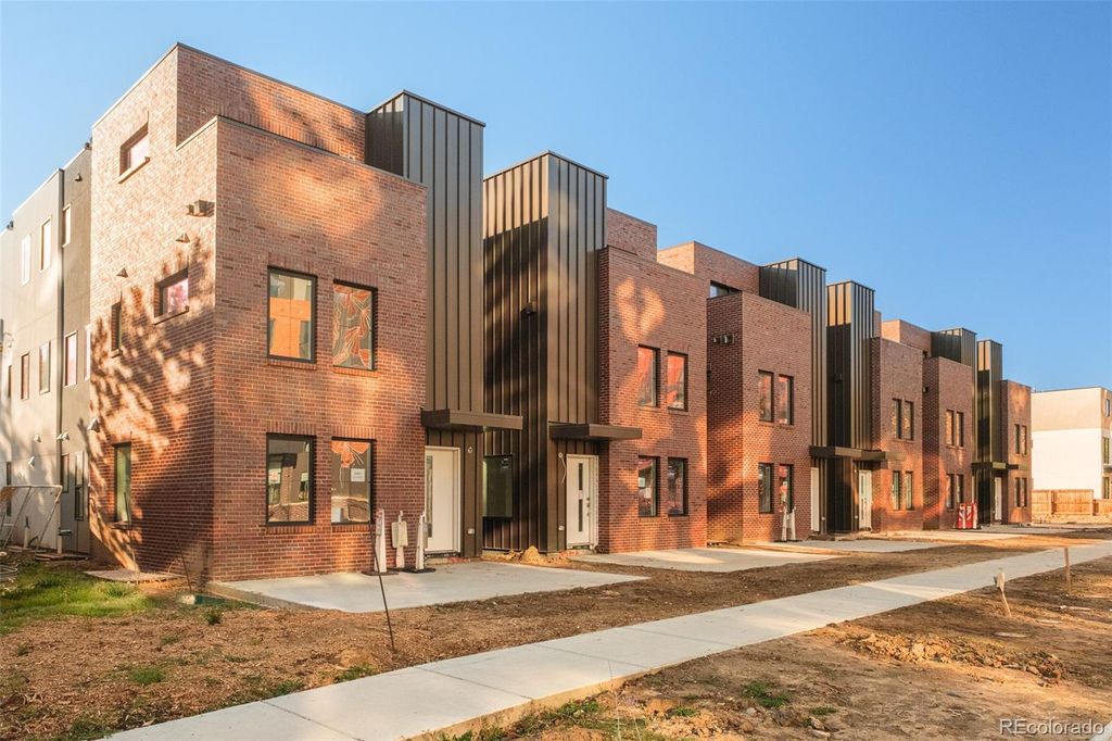 Photo of 2357 S High Street, Denver, CO 80210 (MLS # 8474901)