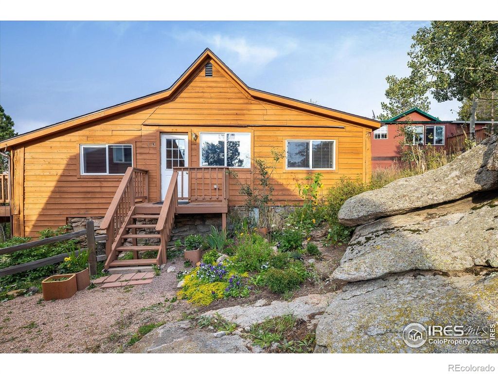Photo of 15 Hardscrabble Road, Golden, CO 80403 (MLS # IR1043725)
