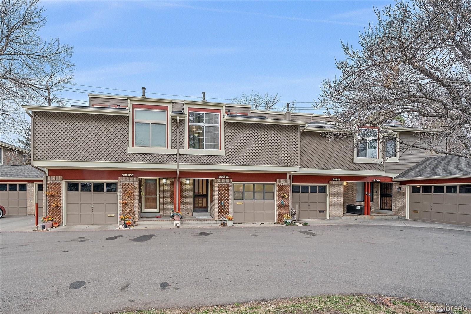 235 S Monaco Parkway, Denver, CO, 80224 4 235 S Monaco Parkway