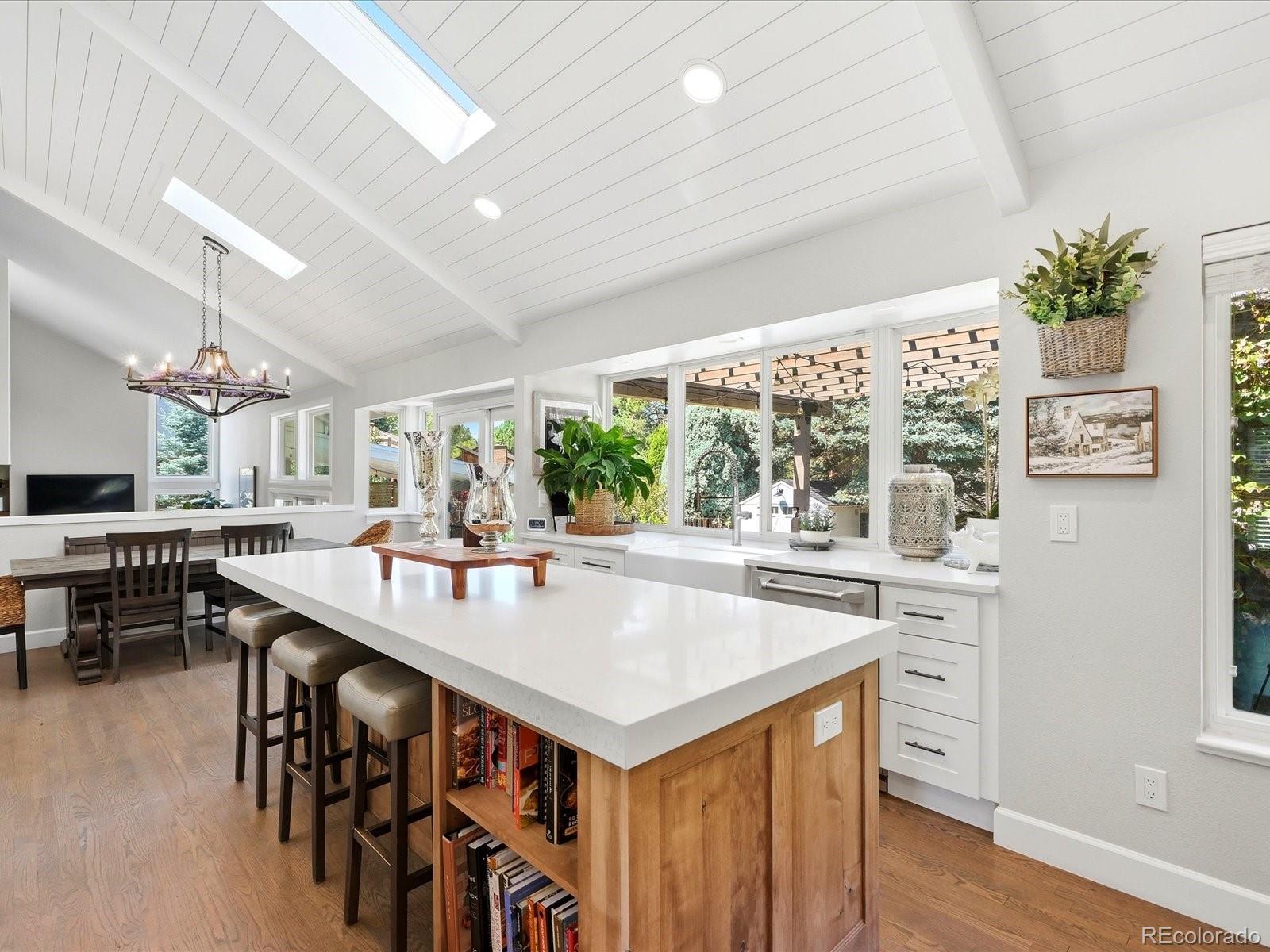 6253 S Galena Way