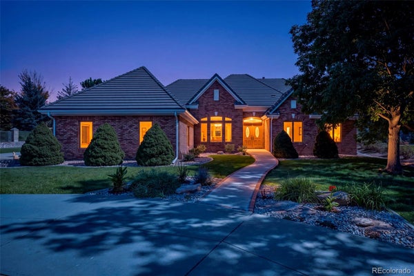 7152 S PERTH ST, AURORA, CO 80016 - Image 2dc549d3d5e7c81ba99086077ba7cfe3/1758089990
