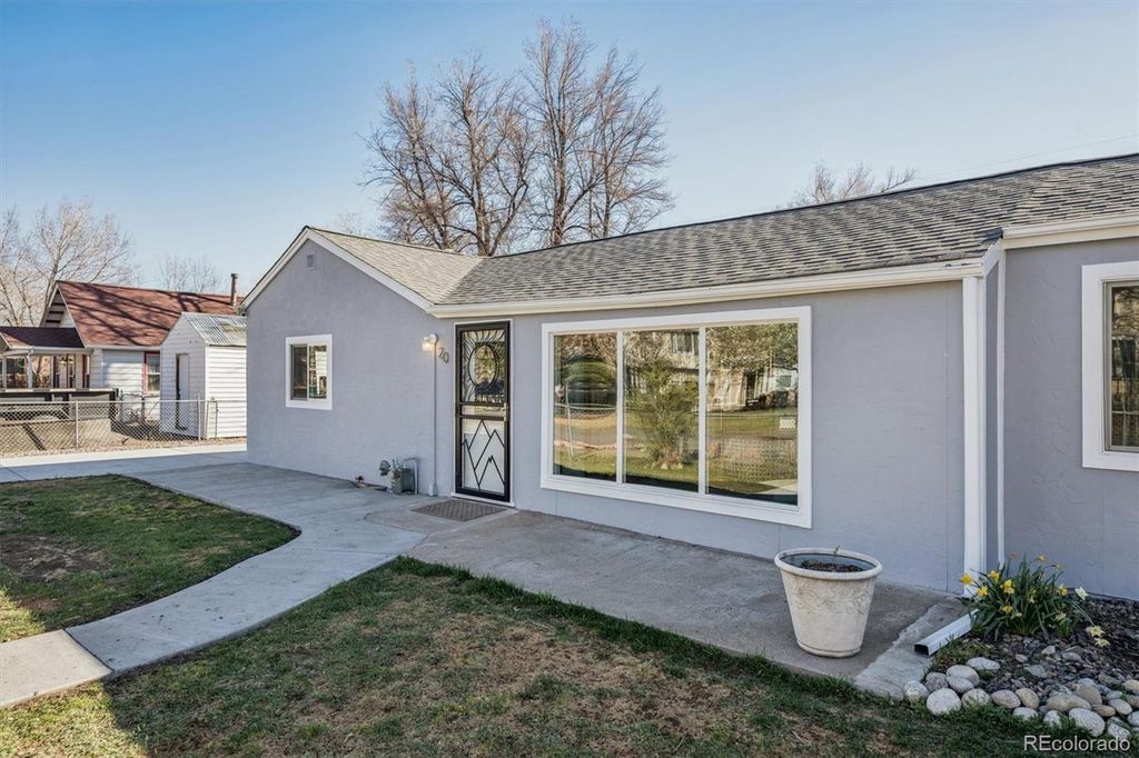 Photo of 20 Gray Street, Lakewood, CO 80226 (MLS # 3932665)