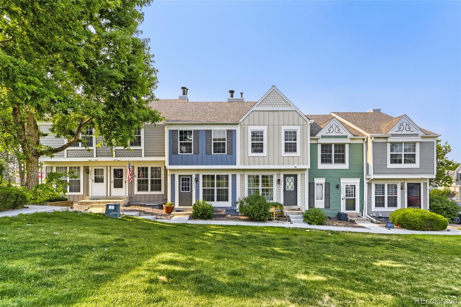 Photo 1 of 36 — 10742 Foxwood Court, Parker, CO 80138