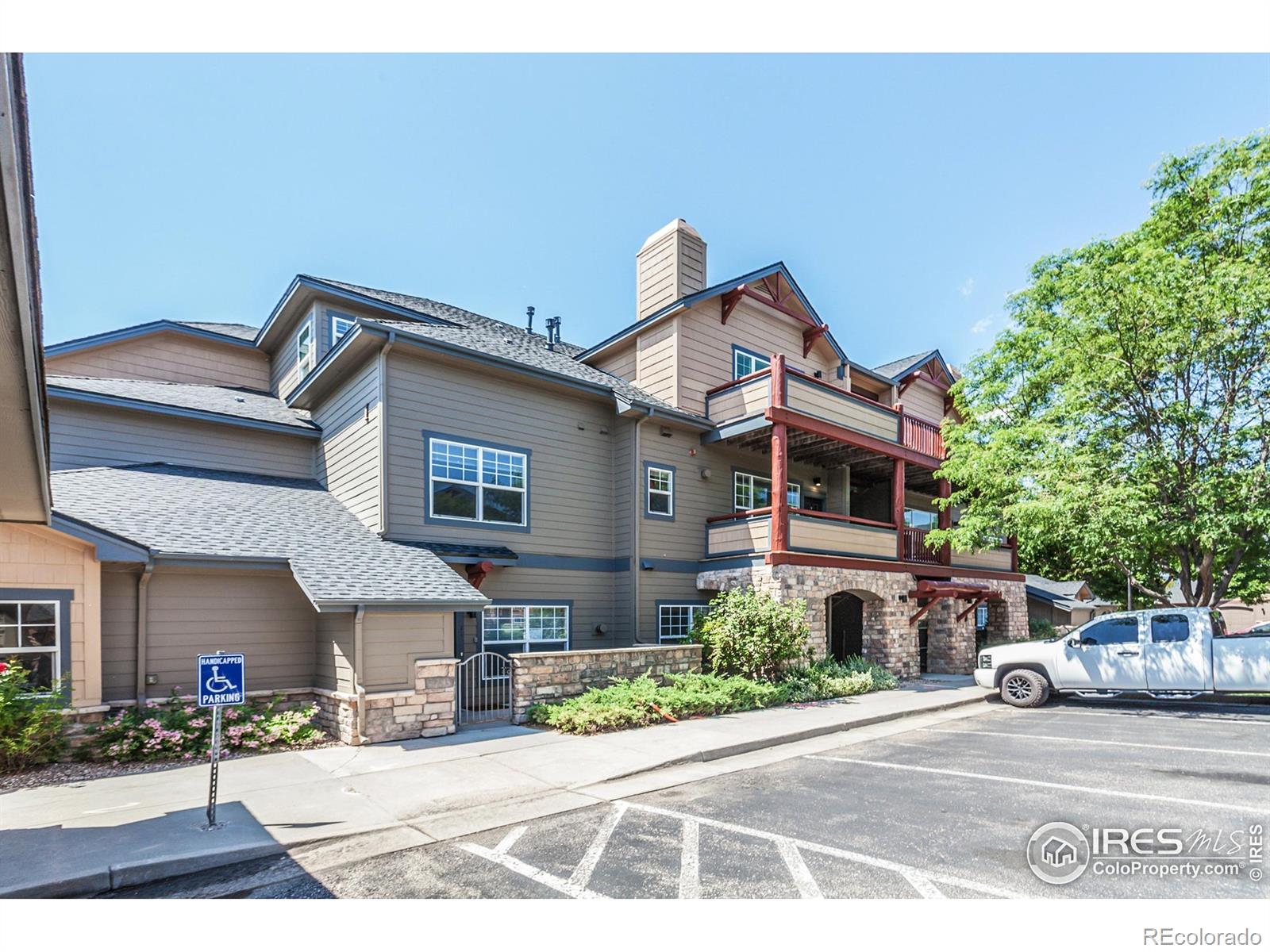 5220 Boardwalk Drive I-21, Fort Collins, CO, 80525 1 5220 Boardwalk Drive I-21