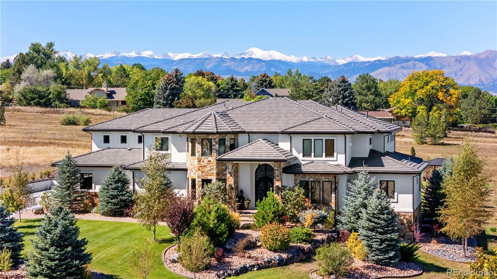 6771 Niwot Hills Drive